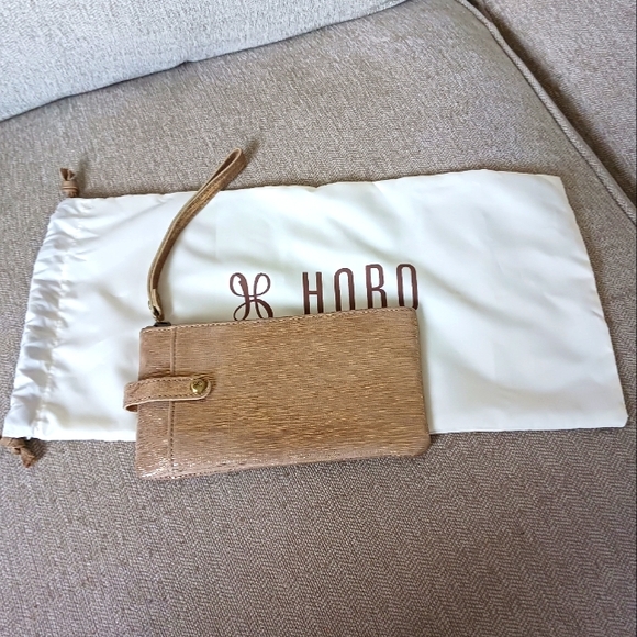 HOBO Handbags - Hobo Women's Tan Metallic Gold Leather  Wristlet